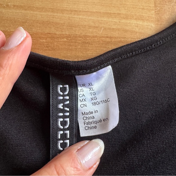 Cropped shirt bundle size L/xl black brown gray 3 shirts - Picture 11 of 13